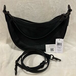 BEAUTIFUL Coach Aria Shoulder Bag - Black/Black (relisted price drop)